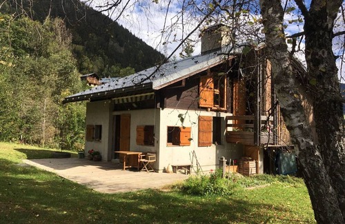 Beaufort Chalet De Esquí | Chalet de diseño para 6 pers. en Planay, tranquilo, espacioso, con jardín y cerca de pista de esquí