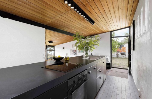 Gudhjem Casa | Architect designed holiday home with sea view
