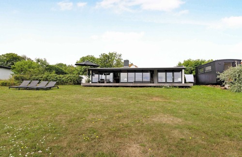 Gudhjem Casa | Architect designed holiday home with sea view