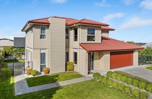 Whanganui Casa | Architectural Retreat in Prestigious Whanganui