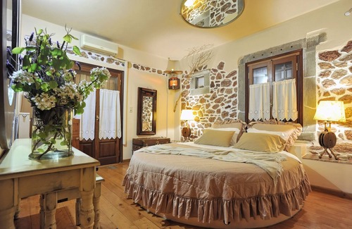 Galaxidi Hotel | ARCHONTIKO ART HOTEL