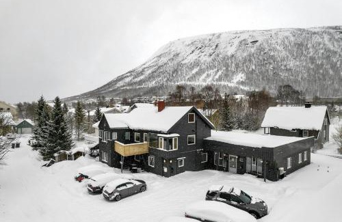 Tromsdalen Apartamento | Arctic Aurora Apartment I SAUNA I Family & Groups