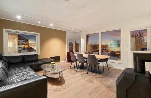 Tromsdalen Apartamento | Arctic Aurora Apartment I SAUNA I Family & Groups