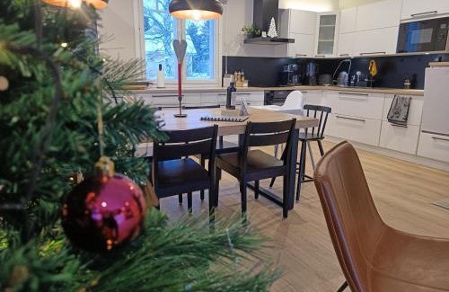Kemijarvi Villa | Arctic Lakeside Villa