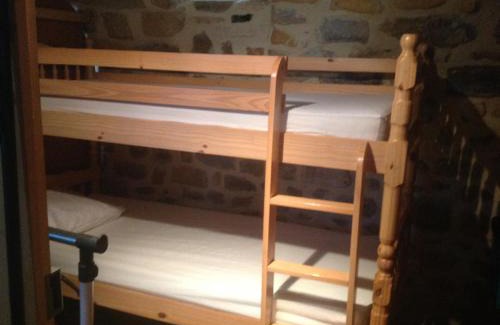 Grospierres Casa | Ardèche les cigales gîte églantier avec piscine partagée