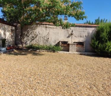 Grospierres Apartamento | Ardèche les cigales, studio laurier