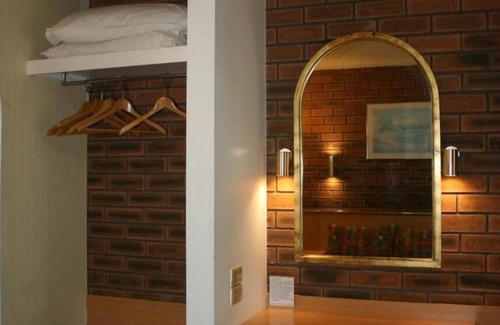 North Melbourne Hotel | Arden Motel