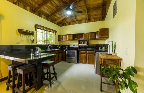 La Fortuna Casa | Arenal ginger home. La atmósfera perfecta para ese merecido descanso.