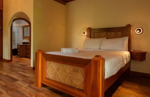La Fortuna Casa | Arenal ginger home. La atmósfera perfecta para ese merecido descanso.