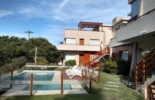 Barrio Las Gaviotas Apartamento | Arenas de Mar
