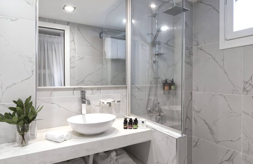 Fira Hotel | Aressana Spa Hotel and Suites