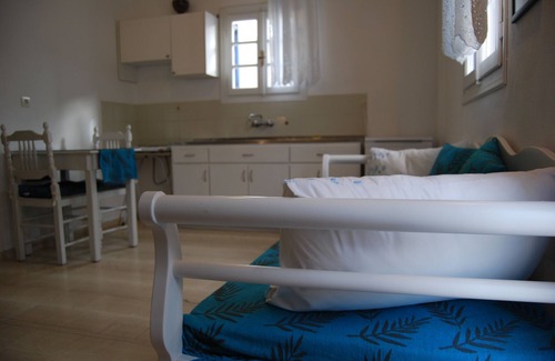 Perissa Casa | Aretousa Villas