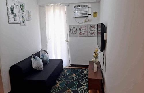 Sasa Apartamento | Arezzo Place Davao - Condo Rentals WITH FREE POOL, 200MBPS CONNECTION, NETFLIX,PRIMEVIDEO