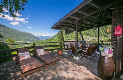 Occagno Chalet De Esquí | Argegno Chalet