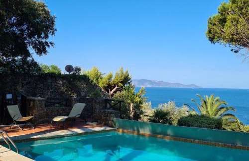 Monte Argentario Apartamento | Argentarola in Porto Santo Stefano,Pool and Sea View