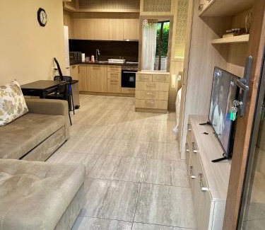 Golden Sands Apartamento | Argisht STUDIO 602