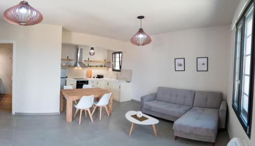 Kranidi Apartamento | Argolis Stone Homes
