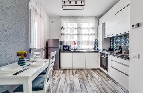 Arad Apartamento | ARI AQUA Apartment with Balcony