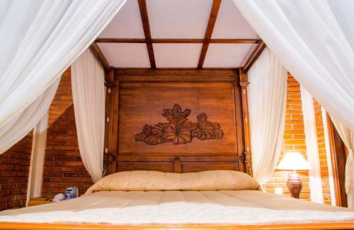 Kemenuh Casa | Ari La Homestay