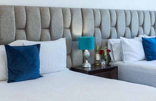 Flamingos Hotel | Aria Ocean Condominios
