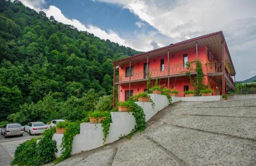 Dilijan Hotel | Ariana Family Hotel