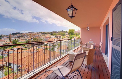 Santa Luzia Apartamento | Arigato Apartment by LovelyStay
