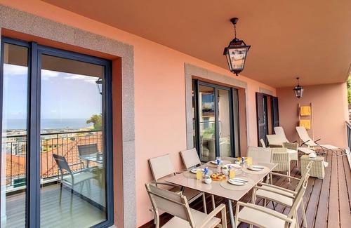 Santa Luzia Apartamento | Arigato Apartment by LovelyStay