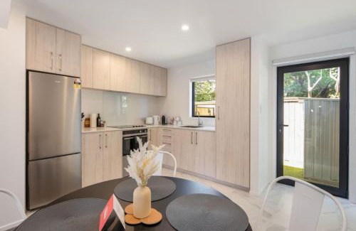 Lower Hutt Casa | Ariki Artistry Lower Hutt 2BR Sanctuary