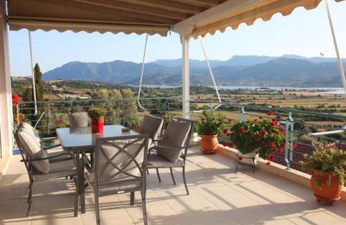 Peratia Casa | Aris Apartment