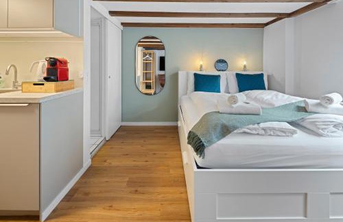 Zug Apartamento | ARISER - Zug Unique Apartment in Historic 15th Century Building