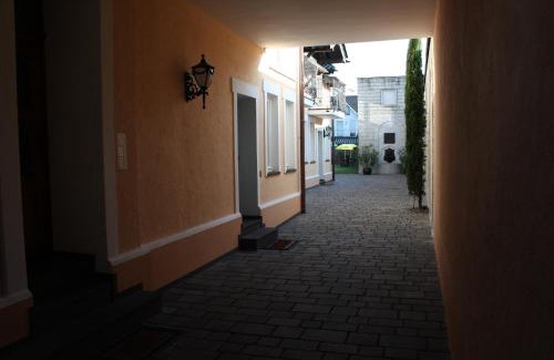 Dottendorf Casa | Arkadenschlösschen Bonn