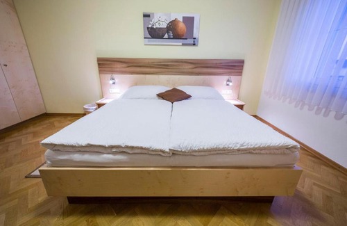 Illmitz Cama Y Desayuno | Arkadenweingut-Gästehaus Heiss