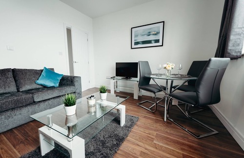 Hinckley Apartamento | Arlan Apartments Comfort and Ease, Hinkley - Apt B