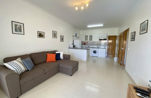 Alporchinhos Apartamento | Arma O DE P RA Brightness 3 With Pool by Homing