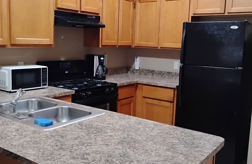 Allenton Apartamento | Armada Corners