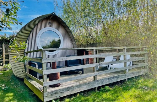 Brightlingsea Casa | Armadilla 3 at Lee Wick Farm Cottages & Glamping