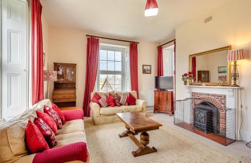 Pulham Casa | Armswell House