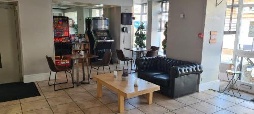 Blackpool Town Center Hotel | Arncliffe Lodge Hotel