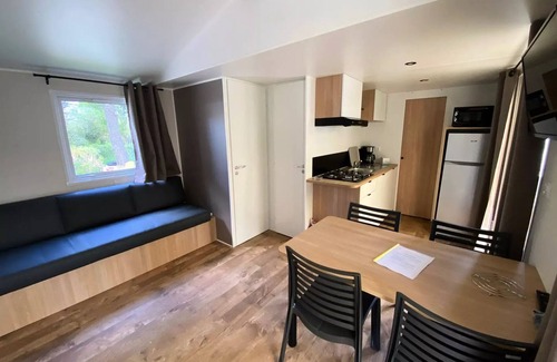 Villeneuve-les-Maguelone Casa | Arnel Campsite ** - Mobil-home Nest Sun - 29m2 - 2 bedrooms - 4 people