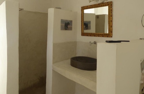 Chuini Casa | Arnoldis Family Bungalow Sansibar