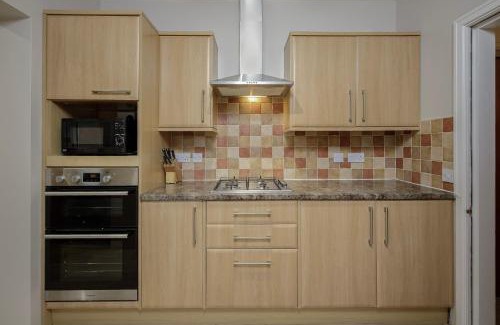 South Shore Casa | Arnside - Spacious 10-Bedroom Seaside Cottage