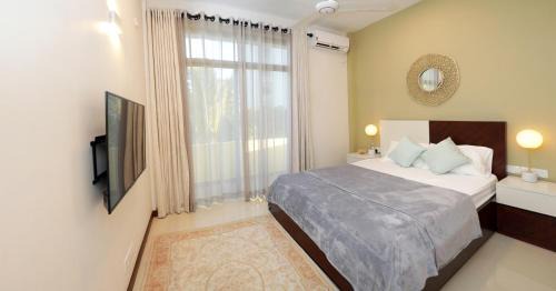Mount Lavinia Casa | ARON'S Lavinia RUBY