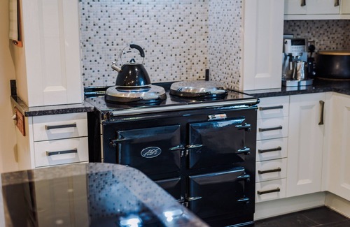 Axton Cabaña | AROSFA, pet friendly, luxury holiday cottage in Trelawnyd