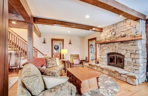 North Creek Casa | Around the Mountains