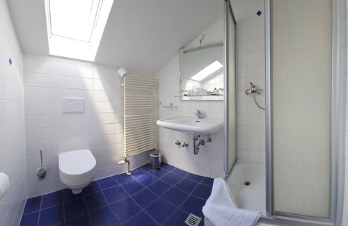 Ebersberg District Casa | ARRIVEL Pension Pliening - bisher Novitel