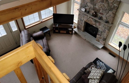 Thornhurst Casa | Arrowhead Escape