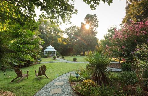 Durham Cama Y Desayuno | Arrowhead Inn