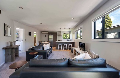 Arrowtown Casa | Arrowtown Stoney Cottage