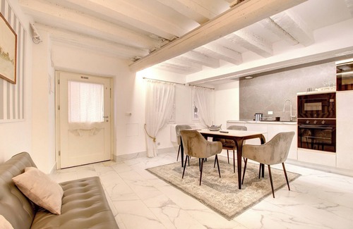 Castello Apartamento | ARSENALE-NorthSide