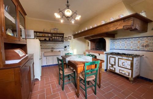 Larciano Casa | Art Apartment Agriturismo il Vecchio Merlo